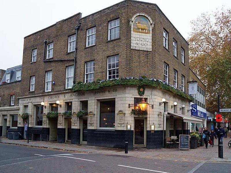 Crown & Anchor, Chiswick