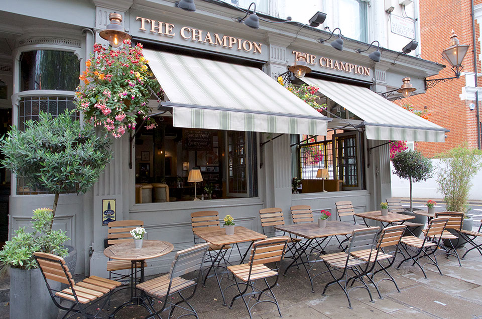 Champion, Notting Hill