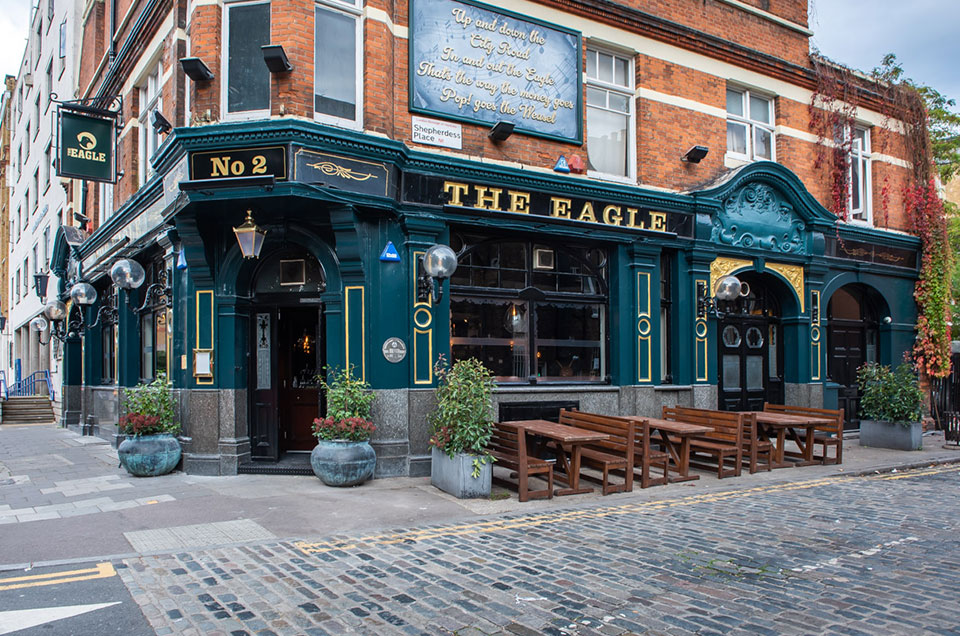 Eagle, Hoxton