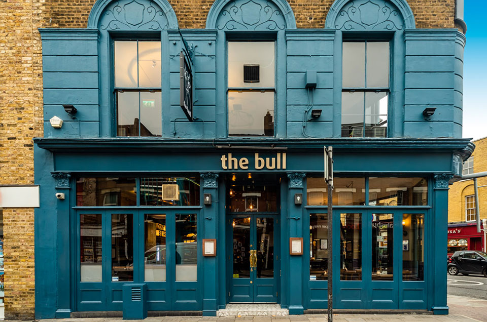 Bull, Islington