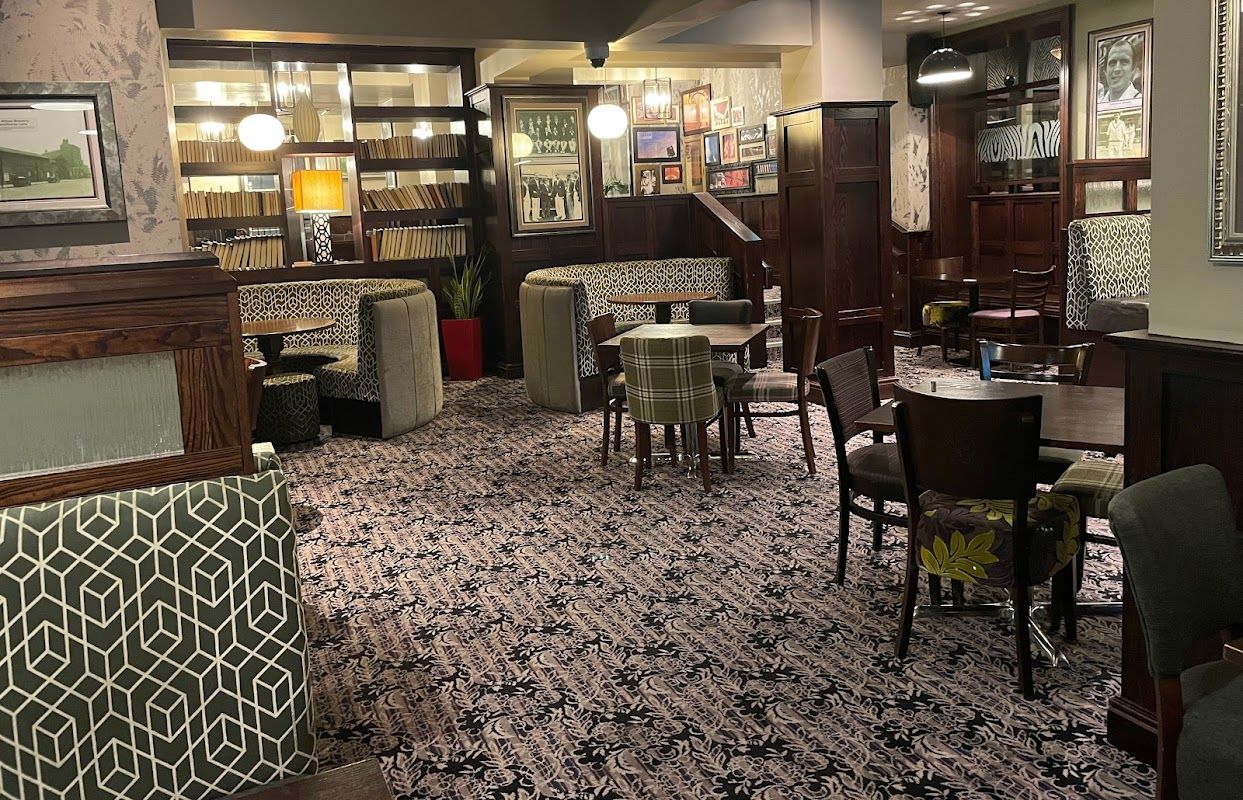 The Hedley Verity - Disco Spoons