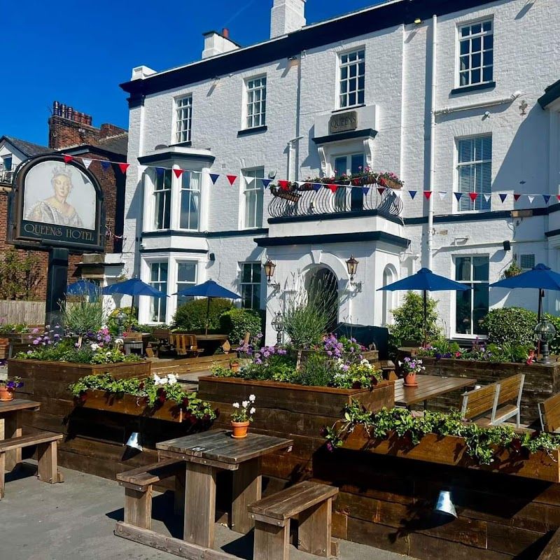 The Queens hotel