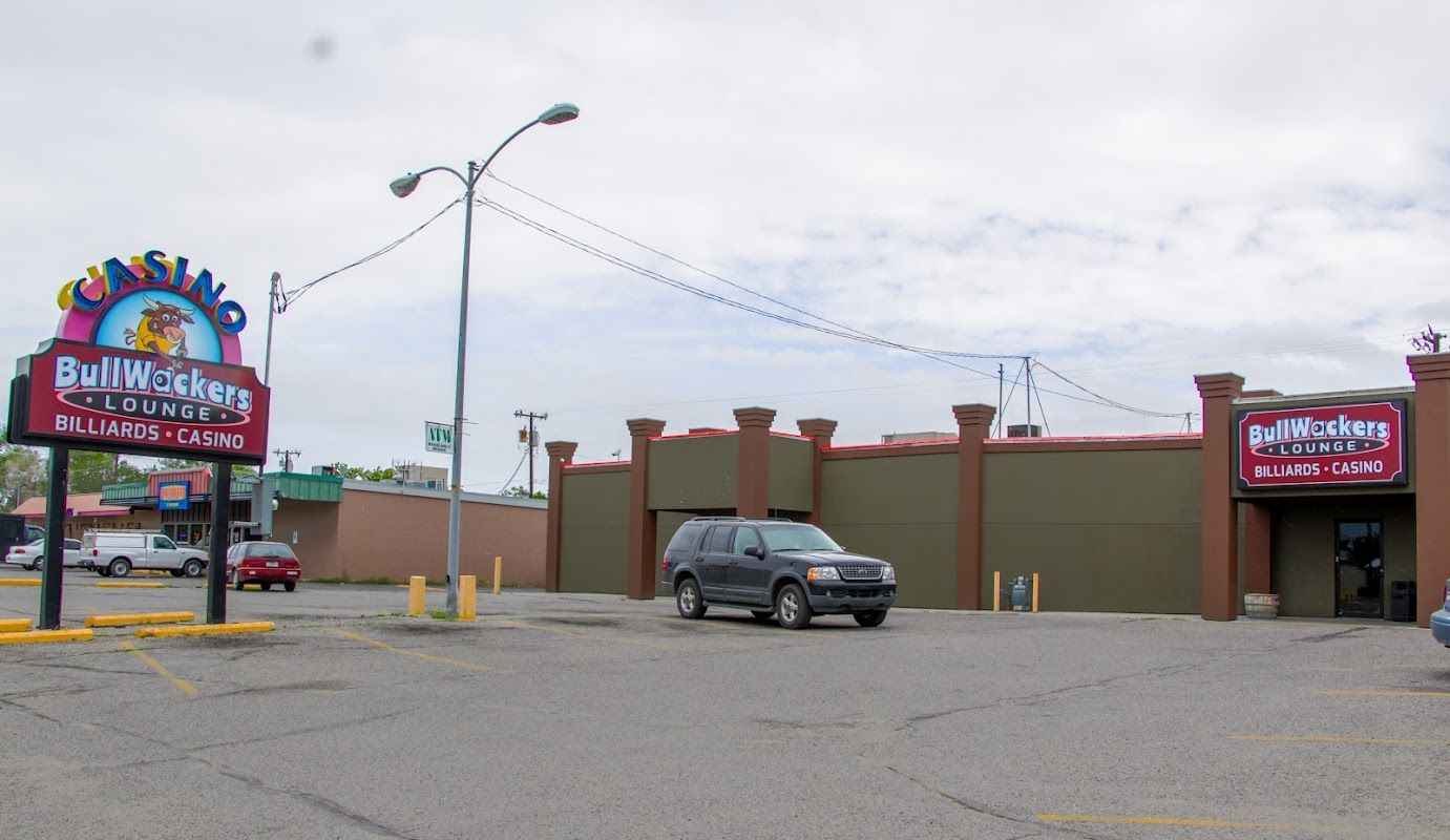 Bullwhackers Lounge and Casino