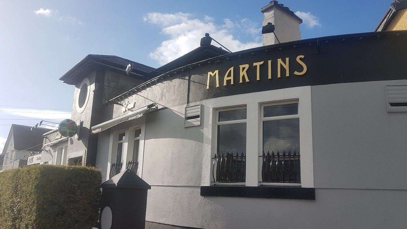 Martin's bar