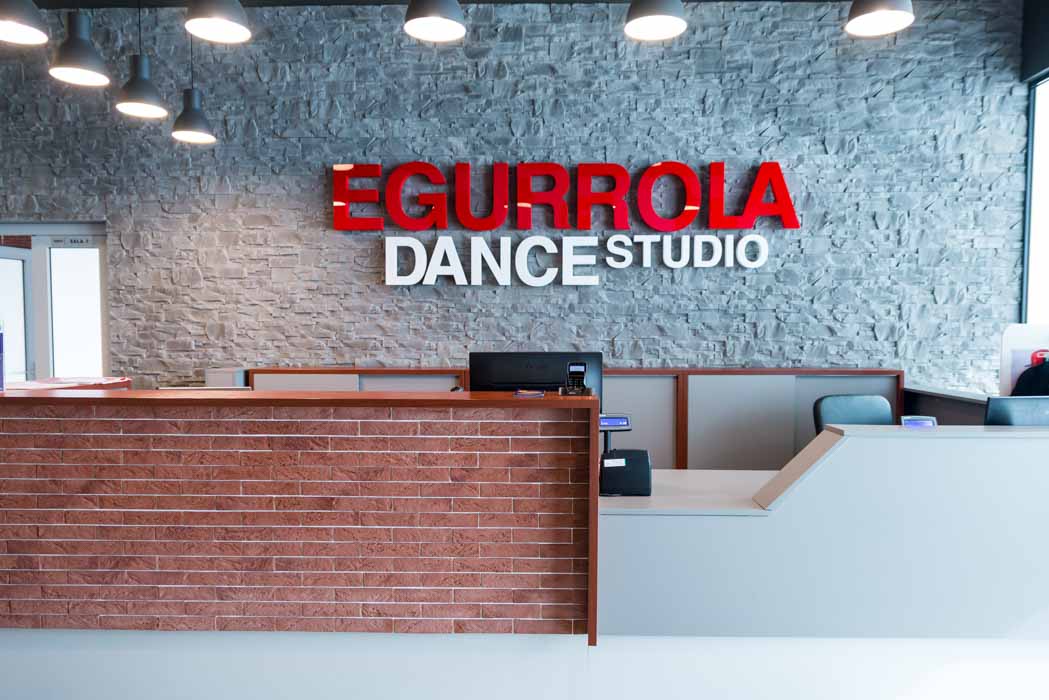 Egurrola Dance Studio Wawer (pokaż na mapie)
